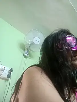 LOVE  RANI online show from December 14, 4:29 am