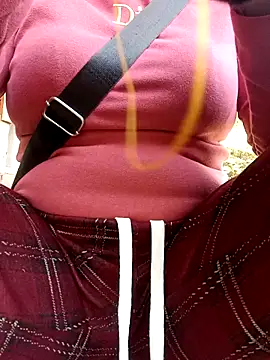 yoyo-mi online show from February 21, 6:59 am