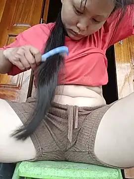 yoyo-mi online show from May 22, 3:26 am