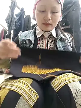 yoyo-mi online show from February 17, 1:36 am