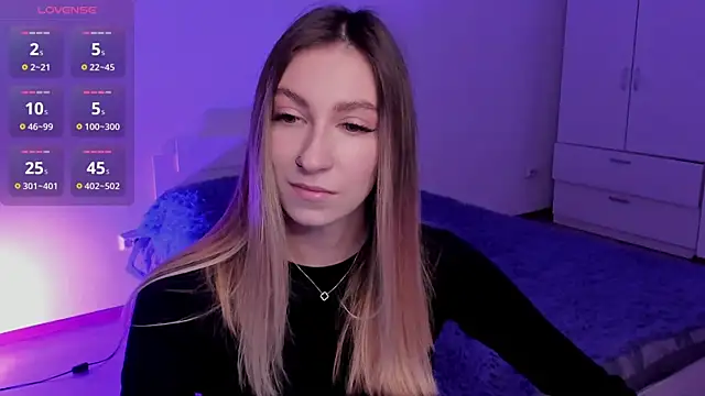 Snapshot of Alexis_Winx chatting on November 28, 7:47 pm Alexis Winx online show from November 28, 7:47 pm