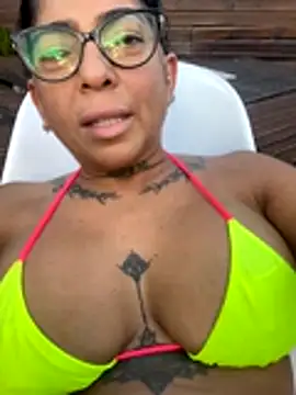 solmorochia online show from November 29, 9:15 pm