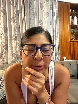 solmorochia online show from November 28, 3:07 am