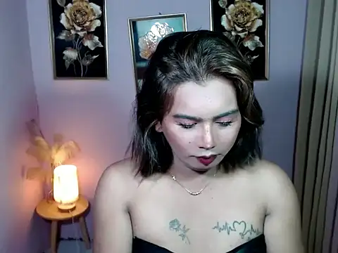 Snapshot of exoticashly chatting on November 4, 2:26 am exoticashly online show from November 4, 2:26 am