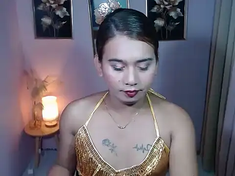 Snapshot of exoticashly chatting on November 6, 11:36 am exoticashly online show from November 6, 11:36 am