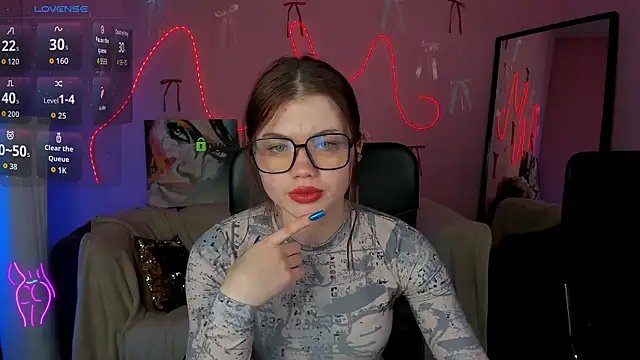 isabel wave online show from March 30, 7:15 pm