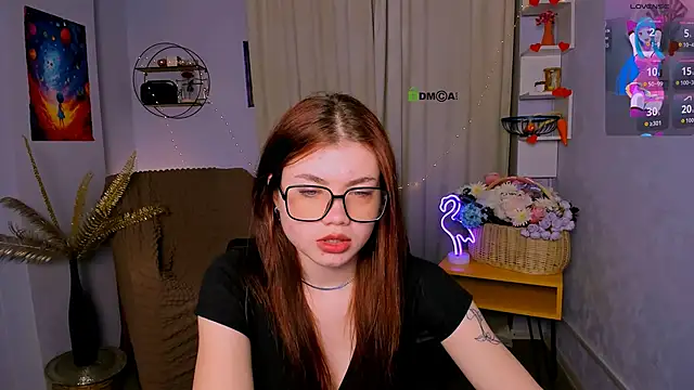 isabel wave online show from April 7, 7:15 pm