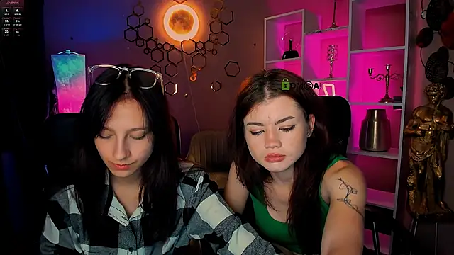 isabel wave online show from December 18, 12:05 am