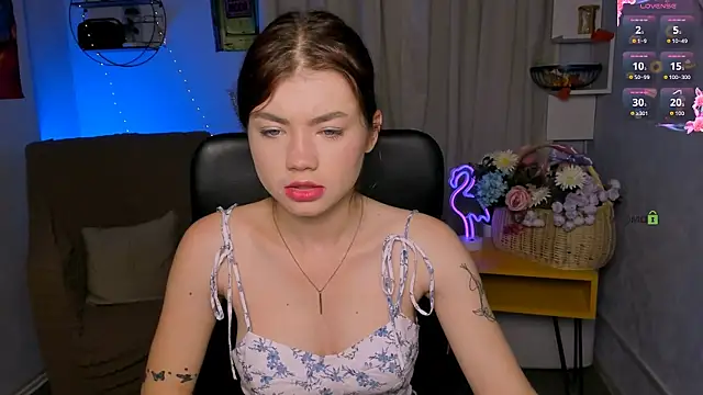 isabel wave online show from July 13, 7:13 pm