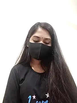 Green LaDY66 online show from November 29, 6:35 am