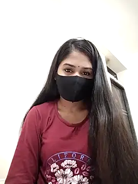 Green LaDY66 online show from December 21, 10:17 am