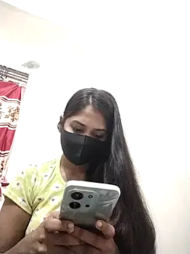 Green LaDY66 online show from November 4, 4:44 pm