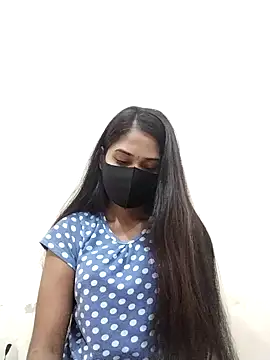 Green LaDY66 online show from November 9, 5:11 am