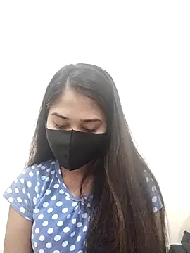 Green LaDY66 online show from November 20, 3:40 am