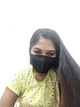 Green LaDY66 online show from November 6, 4:22 pm