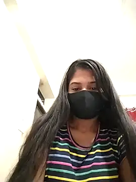 Green LaDY66 online show from December 17, 9:09 pm