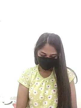 Green LaDY66 online show from November 7, 5:01 am