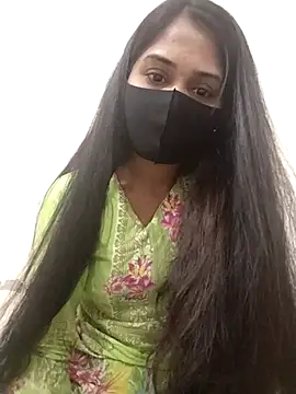 Green LaDY66 online show from November 12, 4:11 pm