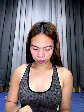 kierra fox online show from November 15, 8:18 am