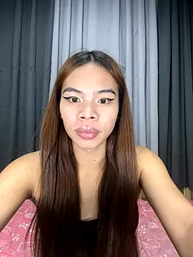 kierra fox online show from December 3, 4:06 pm