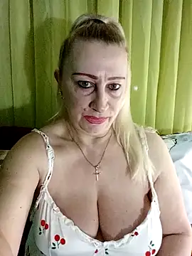 Esenia505 online show from April 8, 3:08 am