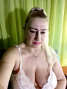 Esenia505 online show from March 4, 4:09 am