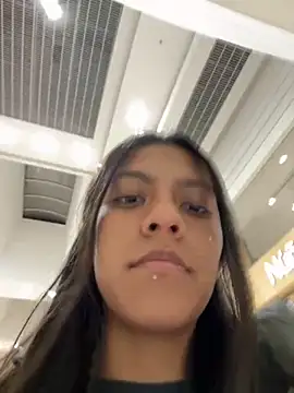 angelaalovee online show from October 29, 6:51 pm