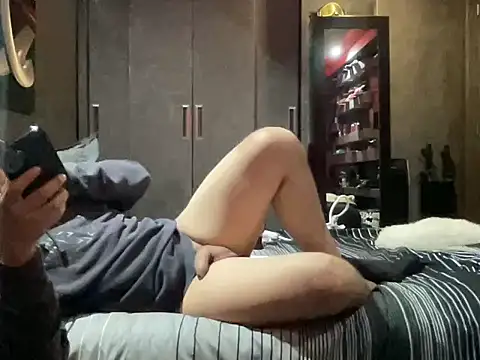 Bbydaddy 0 online show from April 24, 12:18 pm