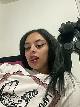 VioletMorgan  online show from October 30, 11:01 pm