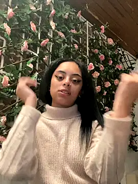 VioletMorgan  online show from October 28, 2:05 pm