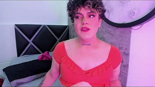 Snapshot of Yordan_Curvyhot chatting on November 15, 9:08 pm Yordan Curvyhot online show from November 15, 9:08 pm