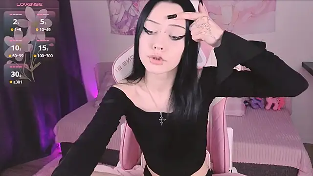 ophelia amber online show from July 4, 7:51 pm