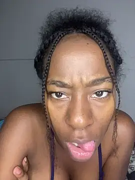 milarain online show from February 11, 9:25 pm