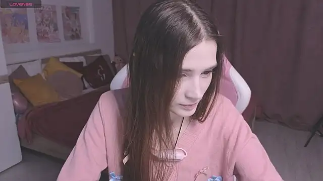 Hana Flo  online show from November 14, 2:54 pm