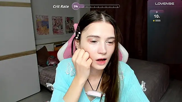 Hana Flo  online show from December 4, 2:16 pm