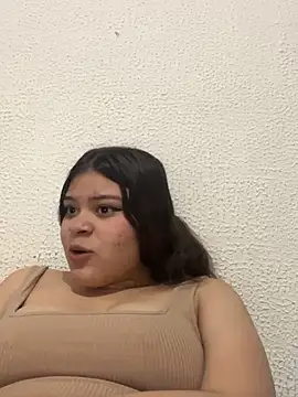 Snapshot of Tharafresneda_ chatting on November 26, 6:08 pm Tharafresneda online show from November 26, 6:08 pm