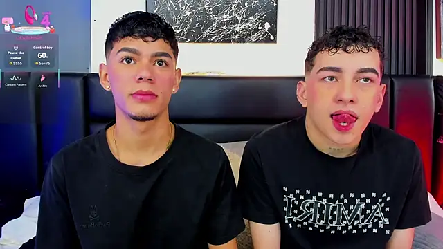 Snapshot of Duolust1 chatting on October 30, 11:52 am Duolust1 online show from October 30, 11:52 am