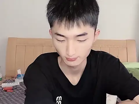 N228 online show from November 4, 8:07 am