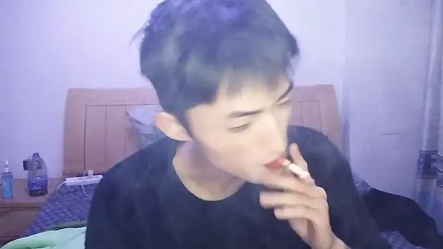 N228 online show from December 15, 4:13 pm