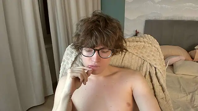 Syndy Dels online show from January 18, 2:31 pm