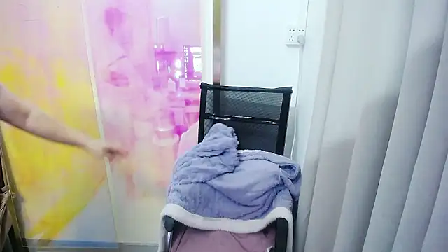 Arcyar online show from November 20, 2:18 pm