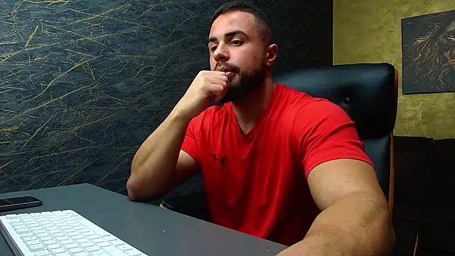 Snapshot of HayesWood chatting on November 9, 5:33 am HayesWood online show from November 9, 5:33 am