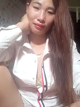 Snapshot of HGiasexy69 chatting on November 7, 8:35 pm HGiasexy69 online show from November 7, 8:35 pm