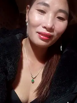 Snapshot of HGiasexy69 chatting on November 27, 2:17 pm HGiasexy69 online show from November 27, 2:17 pm