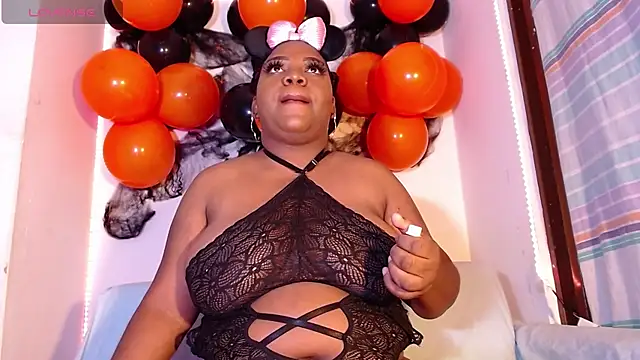 julieth brown1 online show from October 29, 10:42 pm