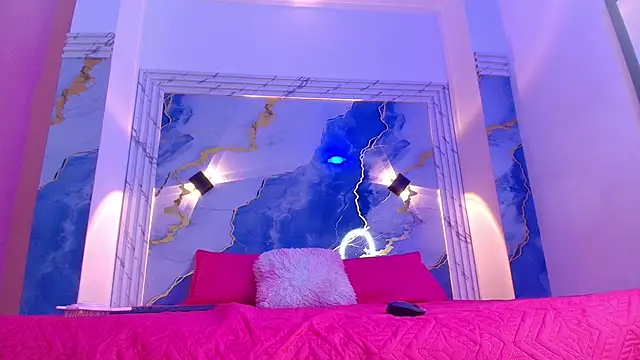 Snapshot of Girls_from_medellin chatting on November 15, 3:21 am Girls from medellin online show from November 15, 3:21 am