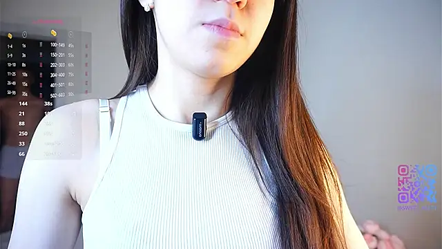 Snapshot of KiraAbling chatting on November 9, 3:32 am KiraAbling online show from November 9, 3:32 am