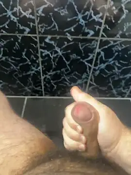 Snapshot of bfbfbfrr chatting on December 4, 6:40 pm bfbfbfrr online show from December 4, 6:40 pm