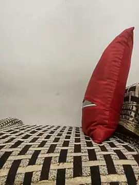 Heena Sharma982 online show from November 18, 6:50 am