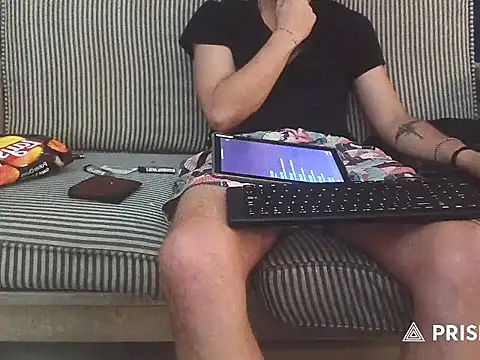 THOMMONSTER5299 online show from February 8, 9:12 pm